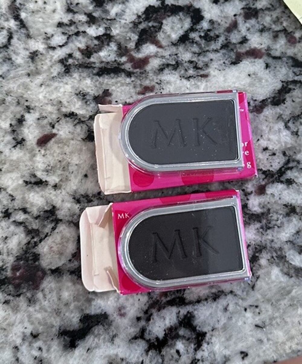 Pair Of Discontinued Mary Kay Storm Orage Eyeshadow